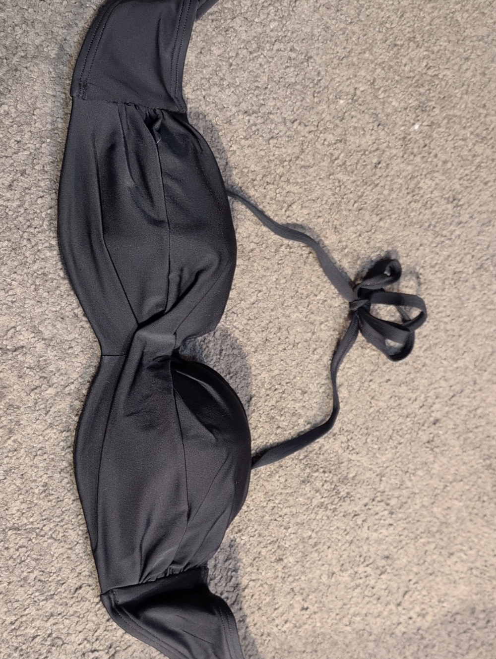 VICTORIAS SECRET Black Bandeau Bikini Top